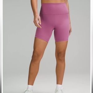 Like new - size 2 lululemon 6” wunder train biker shorts